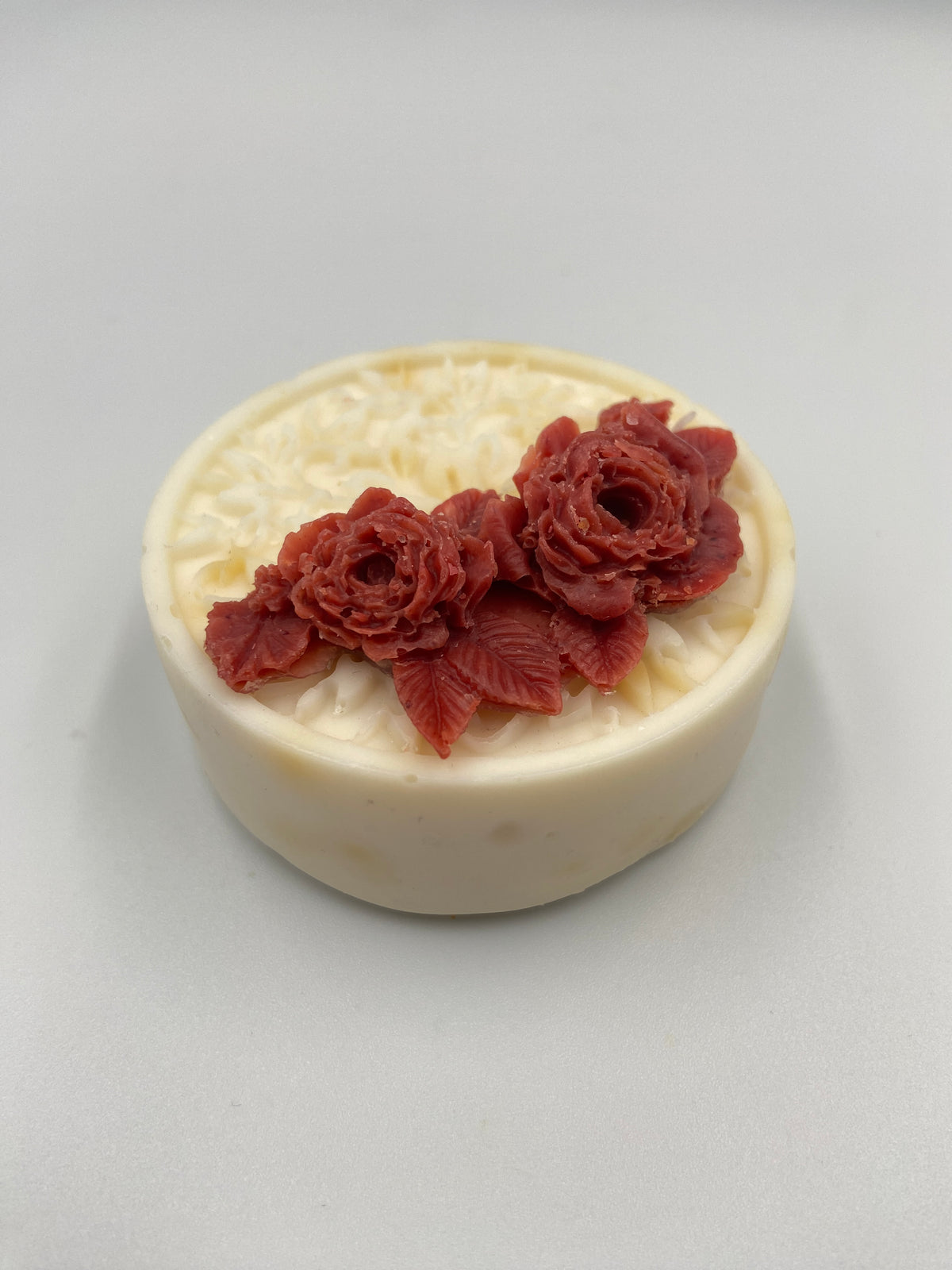 Jabón en flor con base blanca