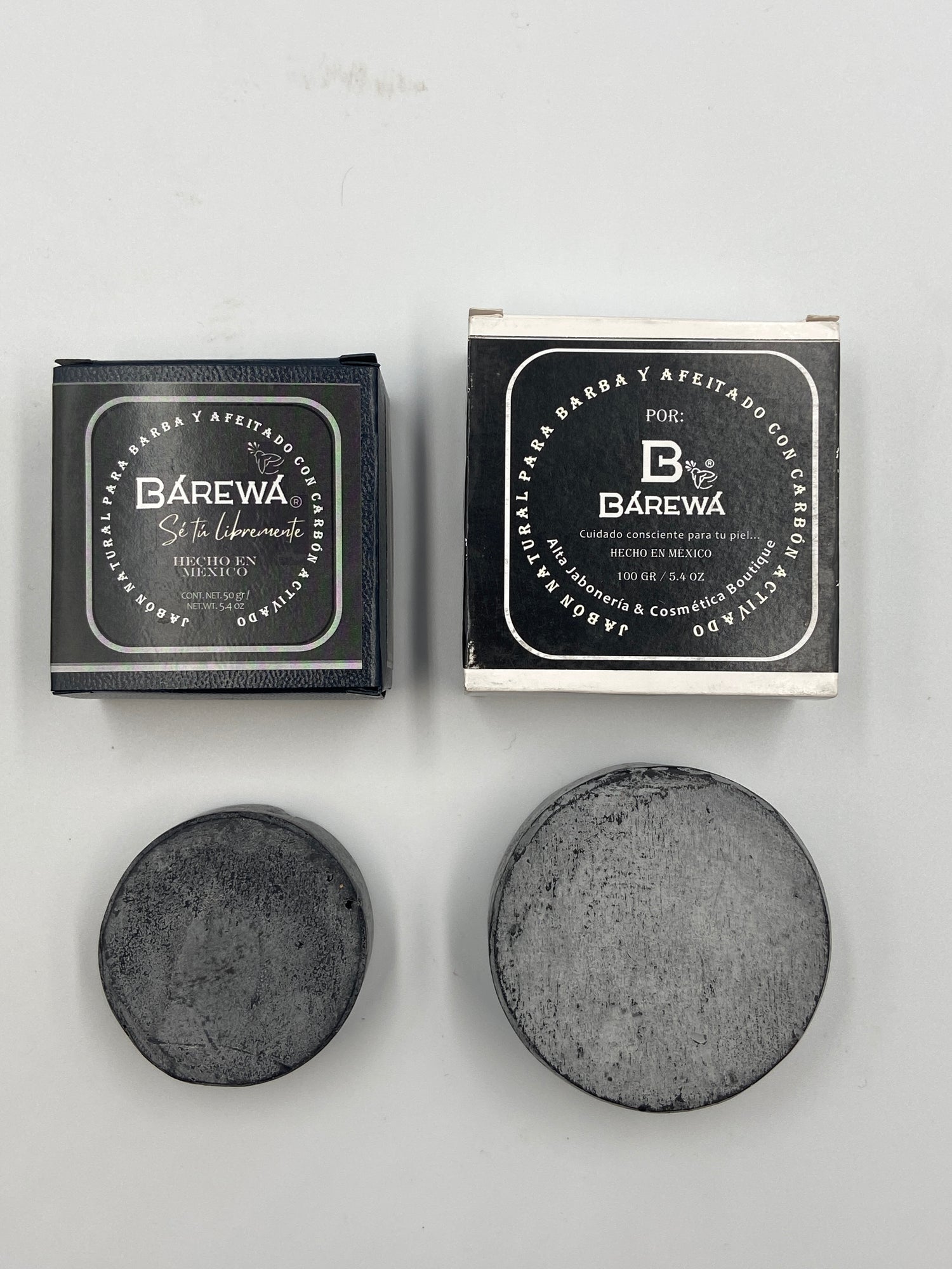 Jabón para barba y afeitado con carbón activado