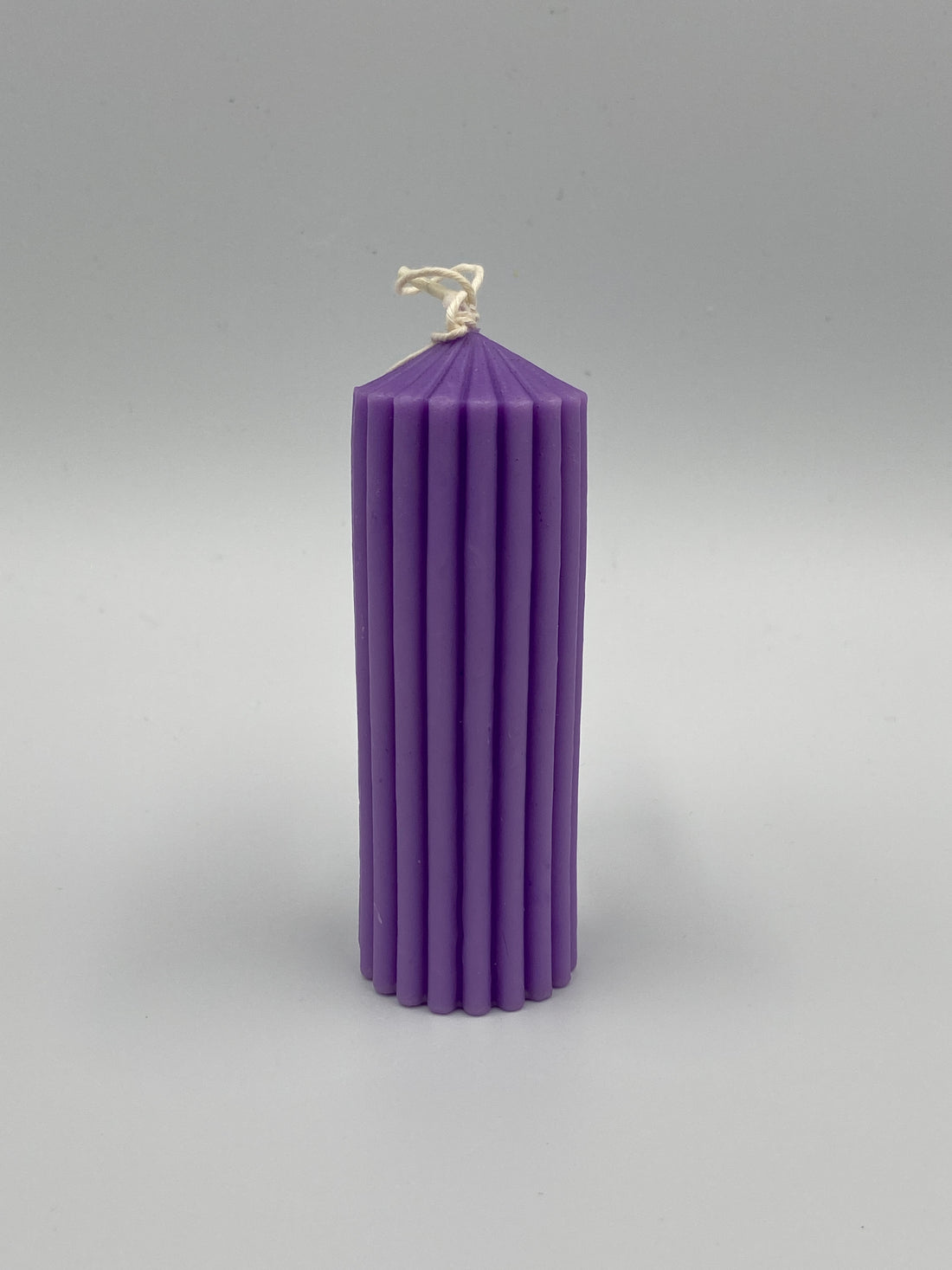 Velas de soja decorativas moradas